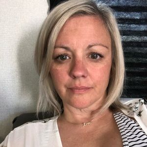 Meet your Posher, Lesley